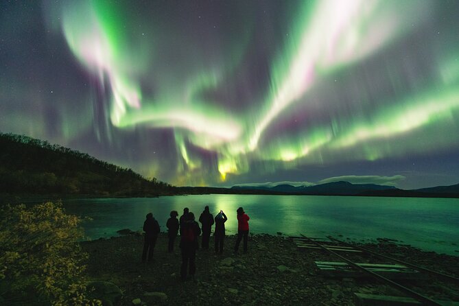 Northern Lights Photo Expedition Dinner Included from Abisko - The 4x4 ride into Arctic darkness