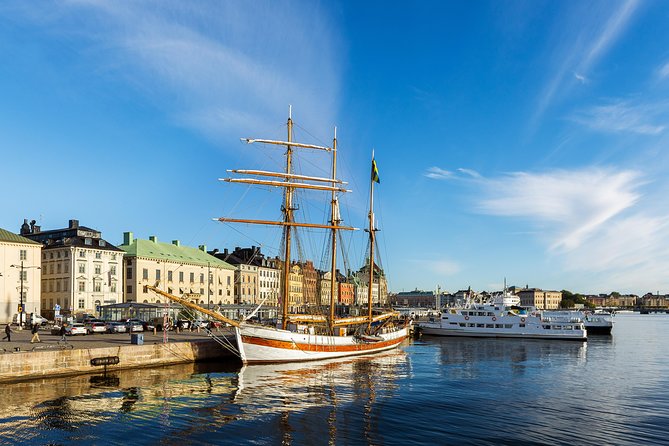 Old Town Tour of Stockholm - Starting under the chestnut tree