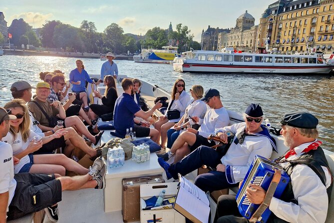 Open Electric Boat Ride in Stockholm with Live-Guide - Östermalm, Skeppsholmen, and Kastellholmen