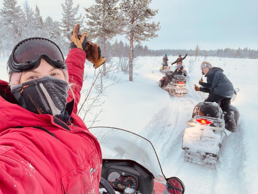 Polar Nature Tour on Snowmobile - Learning to control the snowmobile