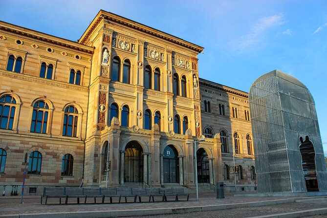 Scandinavian Art, Architecture and Design Tour in Stockholm - Kungsträdgården and the City’s Green Spaces