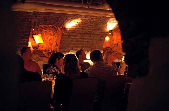 Shared Wine Tasting Experience in Gamla Stan Stockholm - Should you book the Gamla Stan wine tasting?