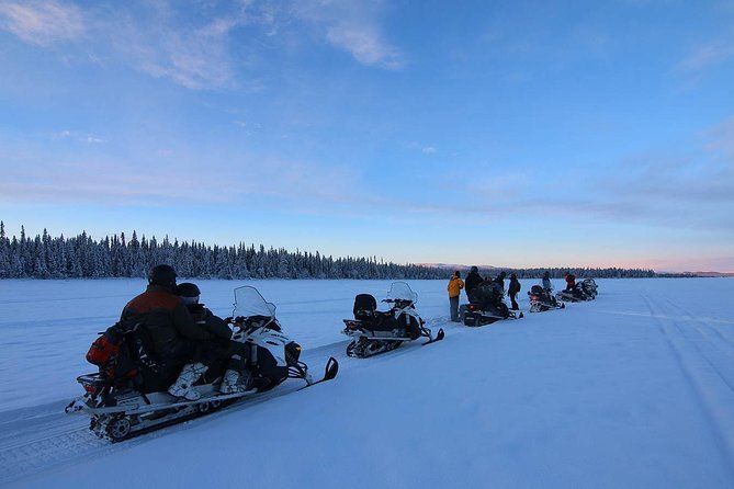 Snowmobile Arctic Adventure - Lunch in a wooden hut by the fire