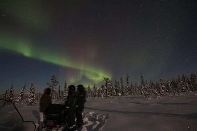 Snowmobile Aurora Expedition with dinner - How the five hours are really divided
