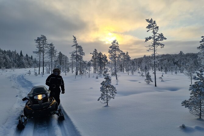 Snowmobile tour - Riding toward the highest point near Vistträsk