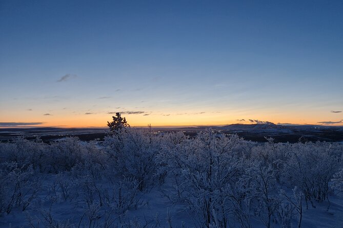 Snowshoe up a Mountain - What is included, and what you must bring