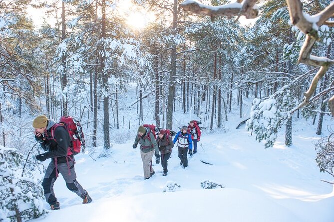 Snowshoe Winter Hike from Stockholm - Building a campfire and eating lunch outdoors