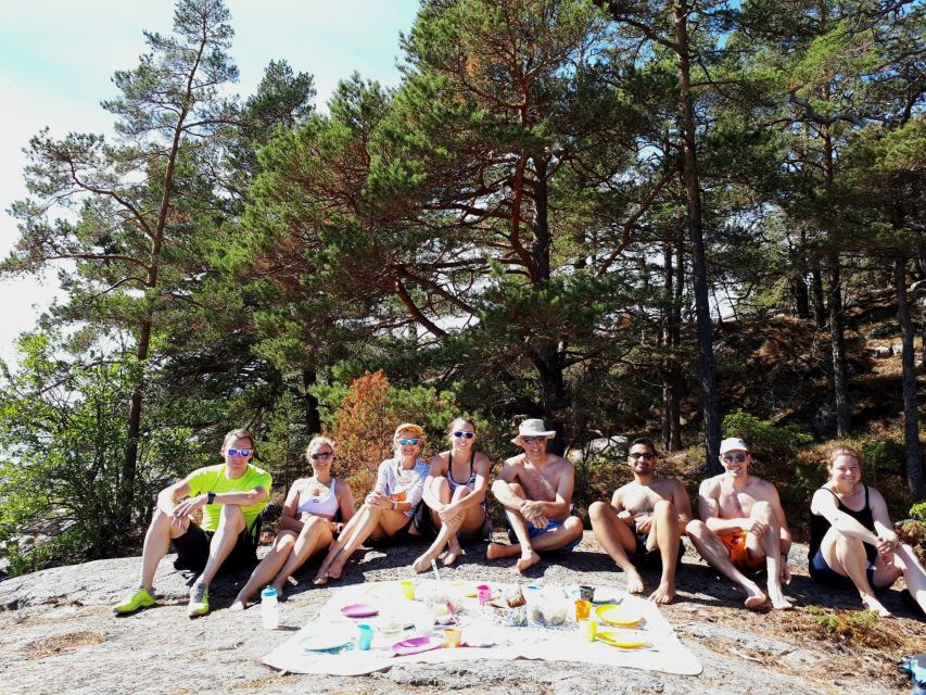 Stockholm: 1, 2, or 3-Day Kayaking Tour in the Archipelago - Lunch on a deserted island