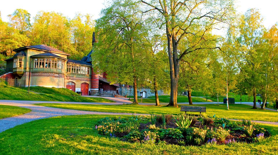 Stockholm: 2-Hour Djurgården Sightseeing Tour - Starting outside the Royal Djurgården Visitor Center