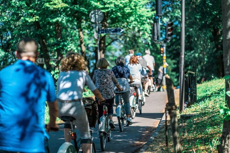 Stockholm 3-Hour Private Guided Bike Tour - The Royal Palace and the return to Norrmalm