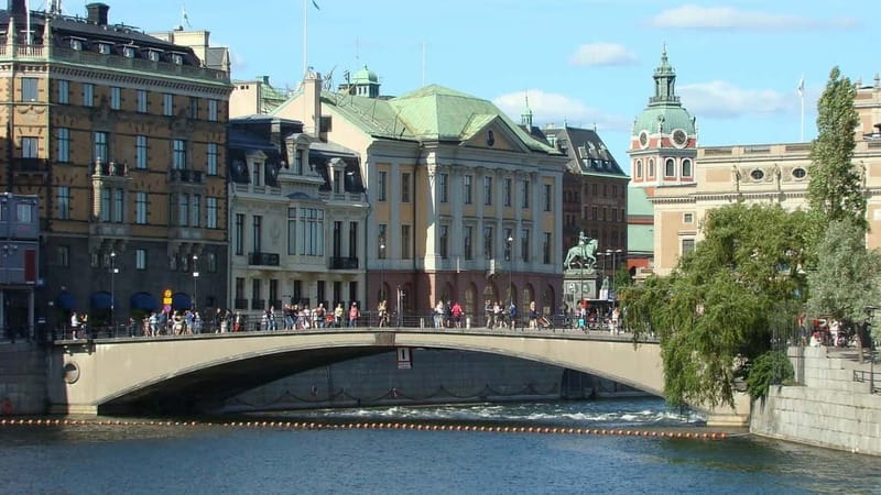 Stockholm: A Beauty On The Water - Old Town Walk & Boat Trip - Crossing into Gamla Stan by way of Riddarholmen