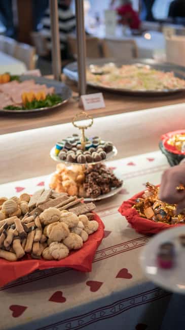 Stockholm: All-You-Can-Eat Christmas Buffet Cruise Livemusic - Key points to know before booking