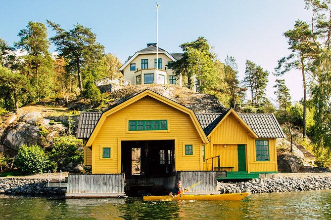 Stockholm: Archipelago Family-Friendly Private Kayaking Tour - Ytterby Gruva and an unusual final landmark