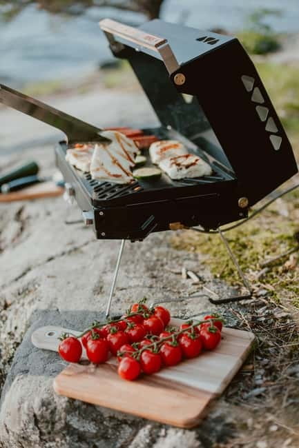 Stockholm: Archipelago Islands Kayak Tour and Outdoor Picnic - The half-day option: four hours with fika