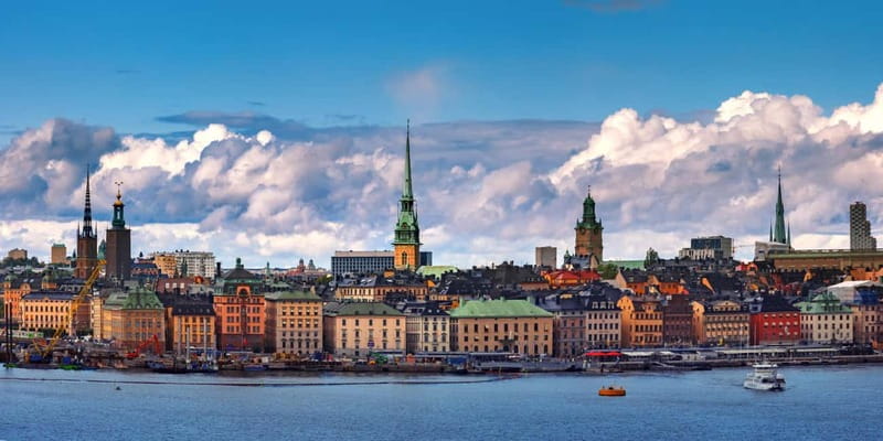 Stockholm: Christmas Market Magic Walking Tour with a Local - Who should book this Christmas market walk?