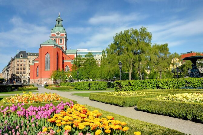 Stockholm Christmas Tour and Food Tasting Experience - What the two-hour pace feels like