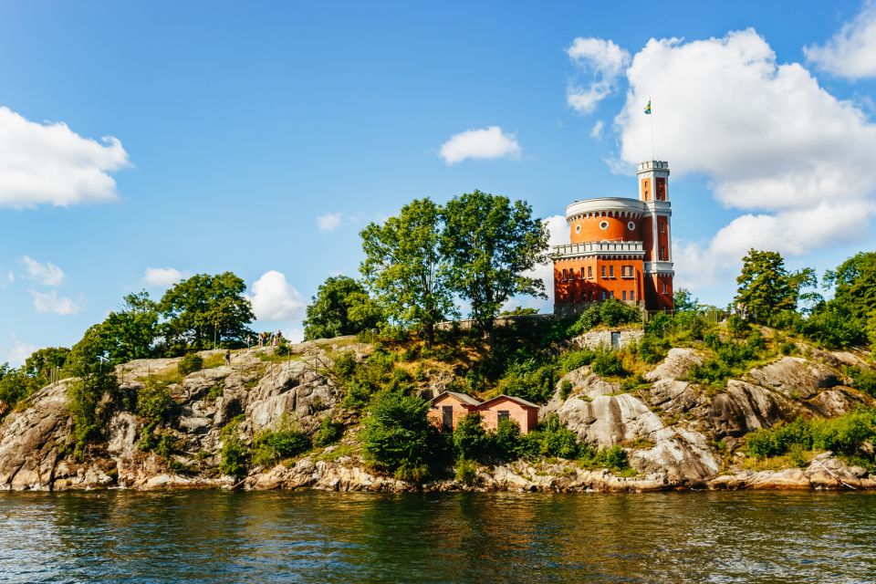 Stockholm: City Archipelago Sightseeing Cruise with Guide - Key points at a glance