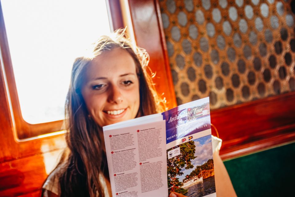 Stockholm: City Archipelago Sightseeing Cruise with Guide - Café, seating, WiFi, and weather protection