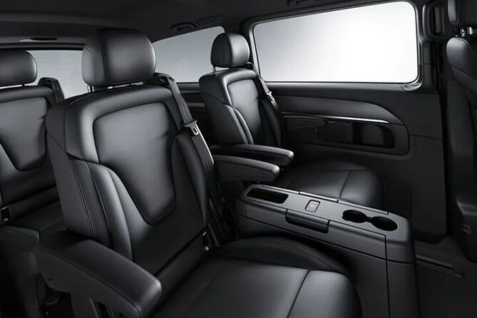 Stockholm City Departure Private Transfer to Stockholm Port by Luxury Van - Meeting your chauffeur in the hotel lobby