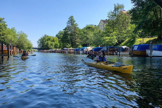 Stockholm City Evening Kayak Tour - The Swedish Midsummer meal on a scenic shore