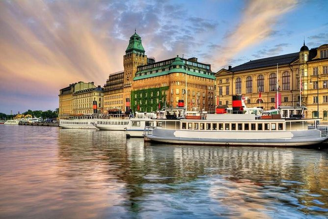 Stockholm City Tour + VAASA Museum VIP car (private service) - Cancellation and small planning details