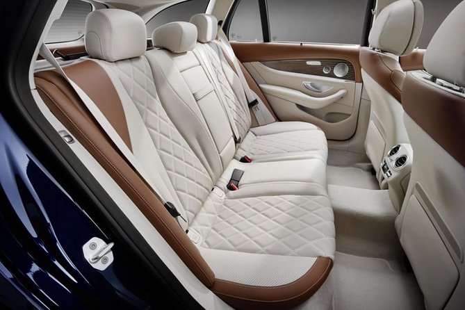 Stockholm Departure Private Transfer to Arlanda ARN Airport by Business Car - Who should book this transfer