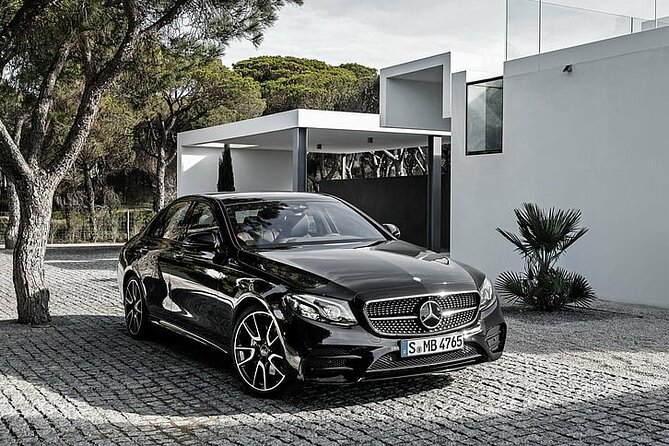 Stockholm Departure Private Transfer to Arlanda ARN Airport by Business Car - Pickup at your Stockholm hotel