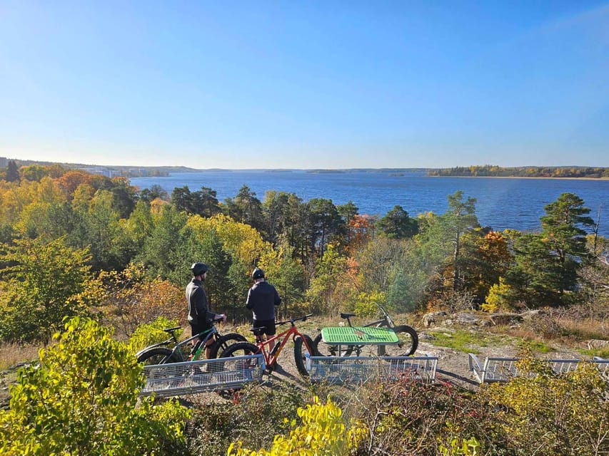Stockholm: Fat Bike Forest Adventure with Lunch and Sauna - The lake-view café lunch