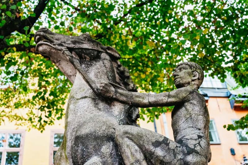 Stockholm: Ghost Walk and Historical Tour - Plagues, executions, murders, and local legends