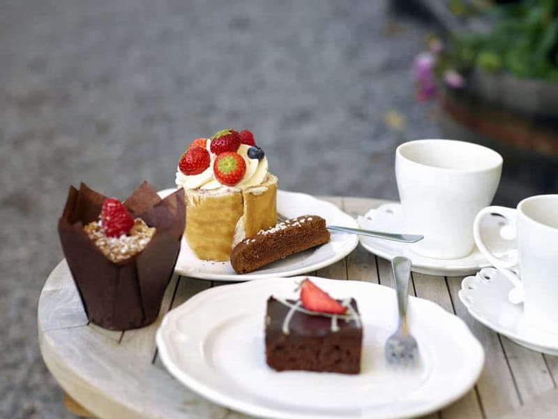 Stockholm: Guided Fika Tour - Art Bakery and the pastry side of fika
