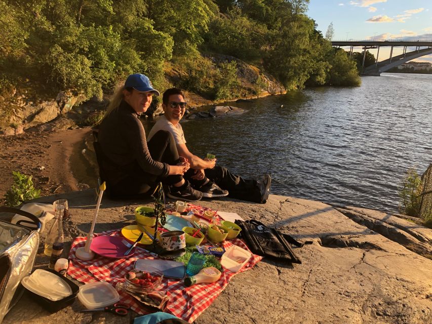 Stockholm: Guided Kayak City Tour & Optional Midsummer Meal - The evening option adds dinner and a different mood