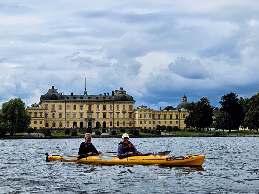 Stockholm: Guided Kayak Tour to Drottningholm Royal Palace - The 30-minute safety briefing sets the pace