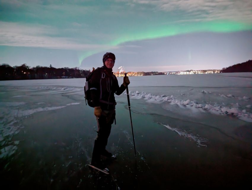 Stockholm: Ice Skating in the Moonlight with Hot Chocolate - What to bring and what not to overlook