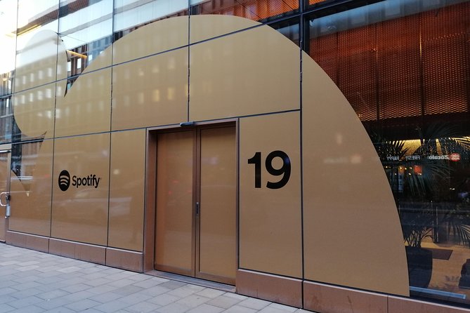 Stockholm: Modern City and Old Town, a Small Group Walking Tour - Brunkebergstorg and the experience-driven workplace