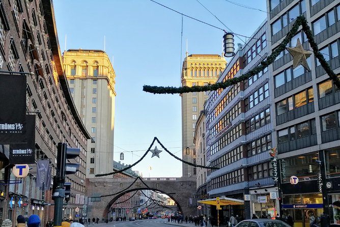 Stockholm: Modern City and Old Town, a Small Group Walking Tour - Gustav II Adolf and Sweden’s age of power