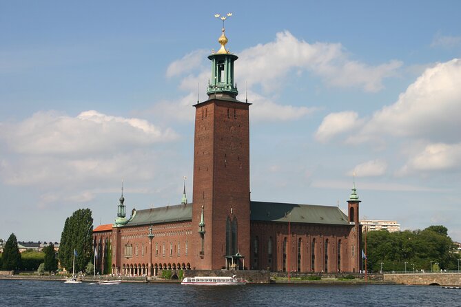 Stockholm must see: City Hall, Gamla Stan and Vasa Museum - Key points to know before booking