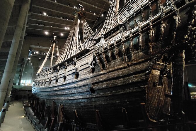 Stockholm Must See - Old Town, boat + Vasa Museum 3h small group - How the guides shape the experience
