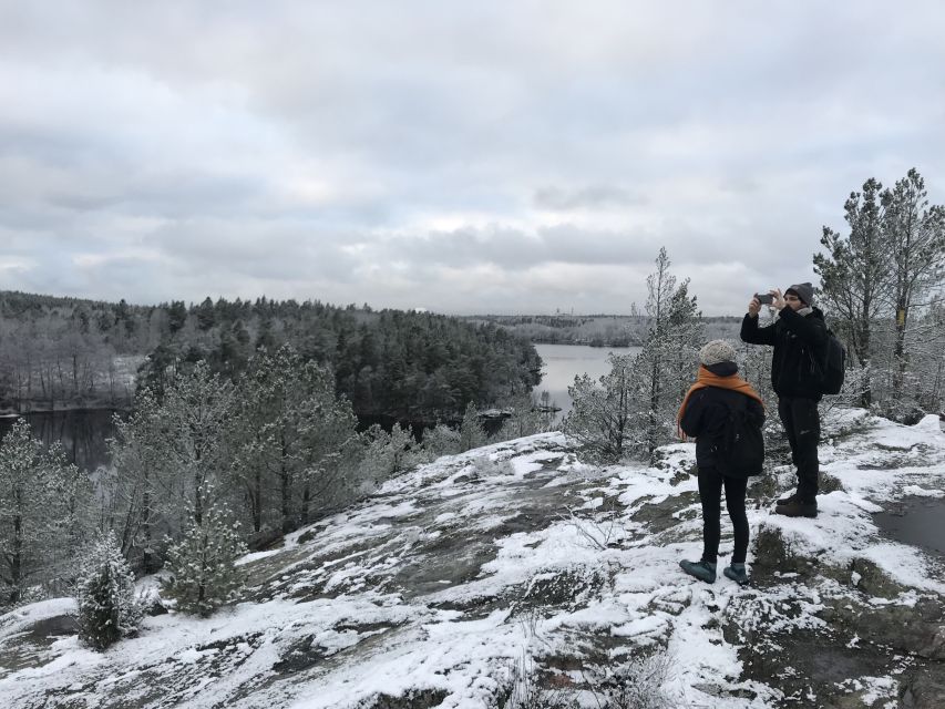 Stockholm: Nature Hike with Campfire Lunch - The fading light and final stretch