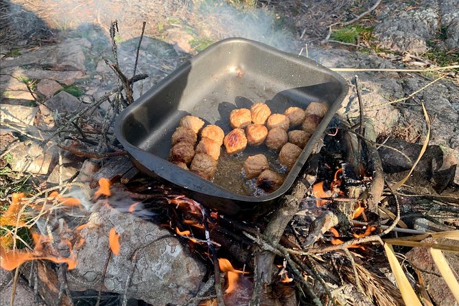 Stockholm: Nature Reserve Hiking Tour with Campfire Lunch - The campfire lunch in a secluded spot