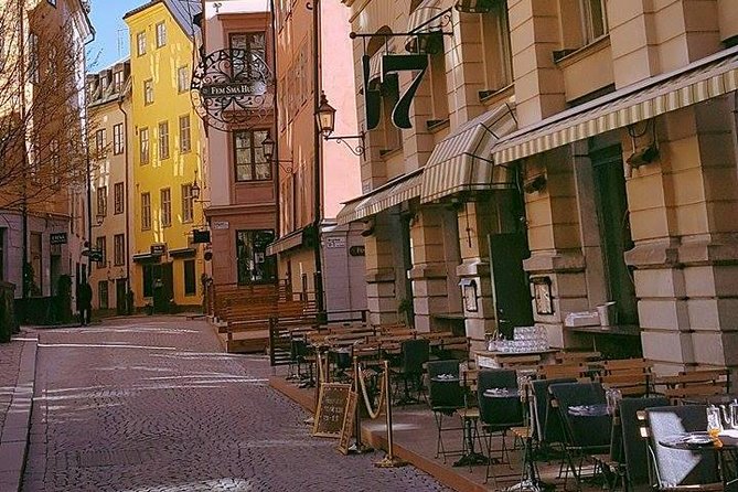 Stockholm Old Town 2h Private Walking Tour - Private local guide - Who will enjoy this Old Town walk most?