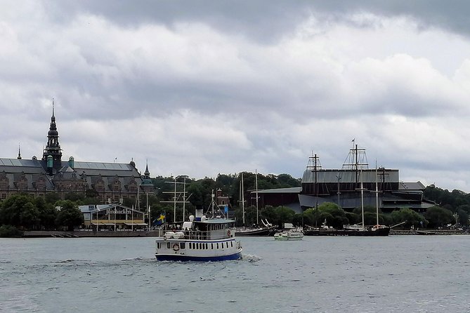 Stockholm Old Town and the Viking Museum, a Small Group Walking Tour - The Royal Palace and Sweden’s warrior kings