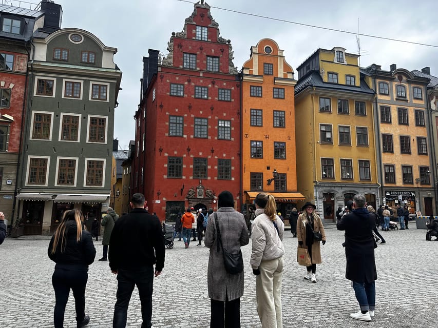 Stockholm: Old Town Food Tour of 7 Locals Favorites Tastings - Who should book this Stockholm food walk?