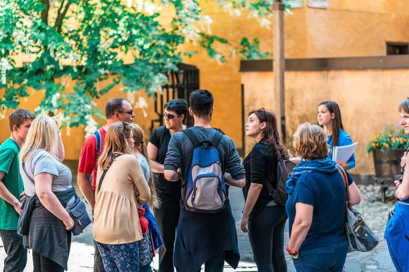 Stockholm: Old Town Private Walking Tour - Riddarholmen Church and the final half hour