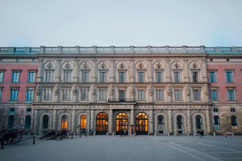 Stockholm: Old Town Walking Tour - Why a guided walk works well in Gamla stan