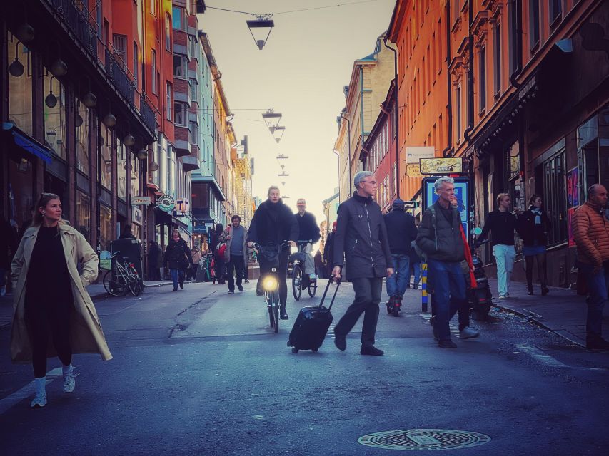 Stockholm Old Town Walking Tour: History & local Insights - What the $20 price really buys you
