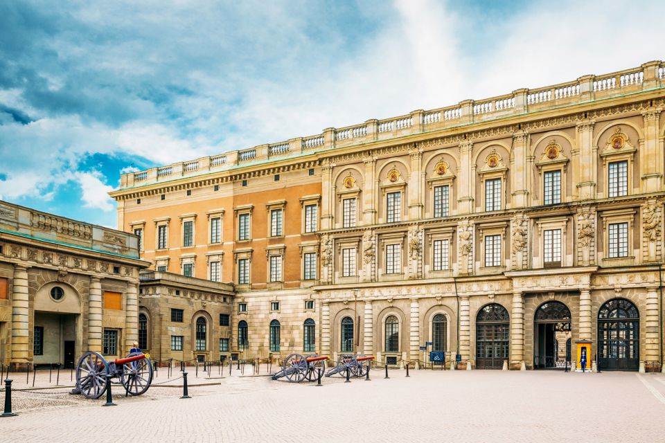 Stockholm Pass: Save up to 50% - Includes Vasa Museum Ticket - See Stockholm from the water