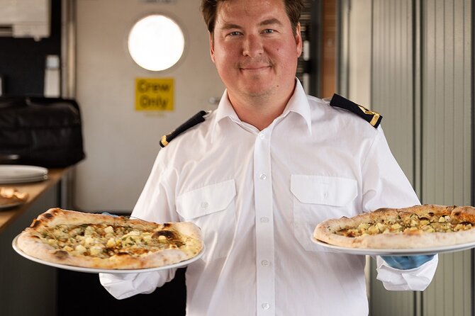 Stockholm Pizza Cruise - Explore Stockholm's Waterways - Starting between Stockholm’s islands