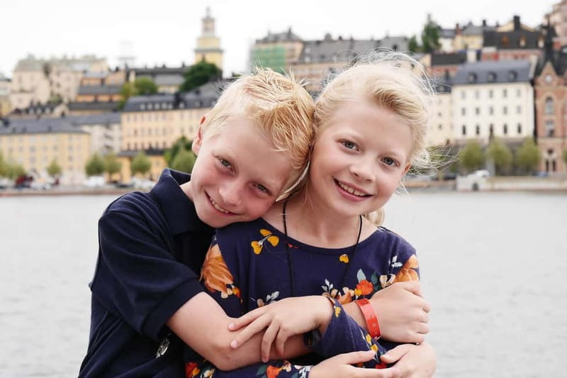 Stockholm: Private Photoshoot - Photography Experience - Meeting near Gamla riksdagshuset