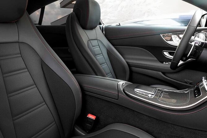 Stockholm- Private transfer to/from Arlanda Airport and city - Cars, luggage, and comfort