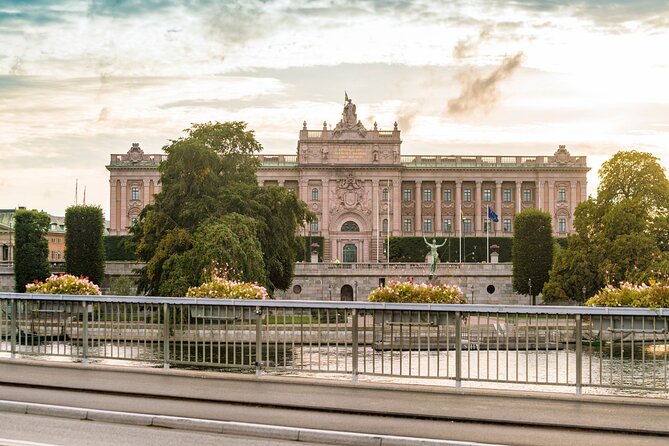 Stockholm Royal Palace Museums Gamla Stan Skip-the-line Tour - Key things to know before booking